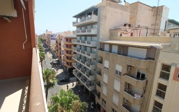 Property slide 22