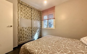 Property slide 18