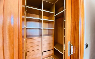 Property slide 20