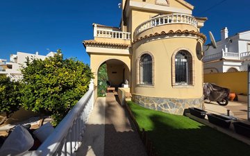 Property slide 10