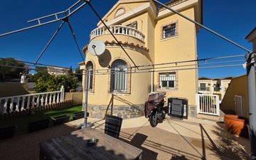 Property slide 25