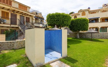 Property slide 20