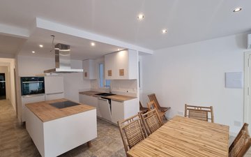 Property slide 16