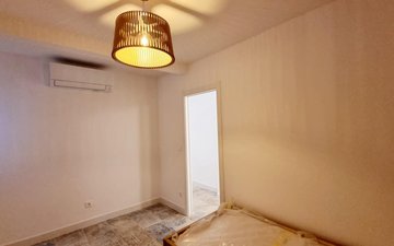 Property slide 25