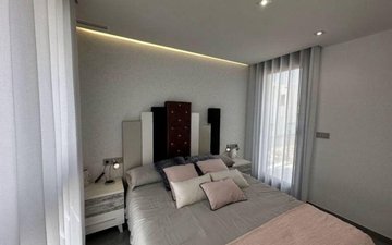 Property slide 14