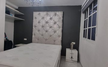 Property slide 18