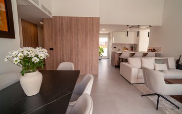 Property slide 20