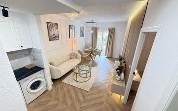 Property slide 10