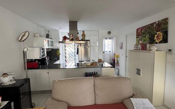 Property slide 11