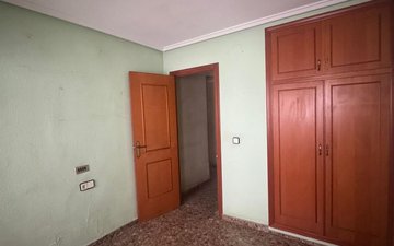Property slide 10