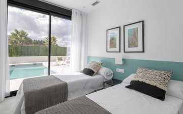 Property slide 20