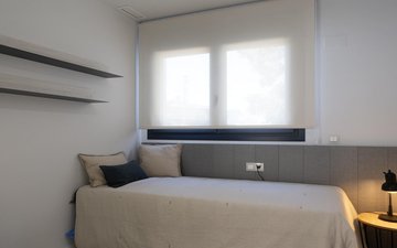 Property slide 32