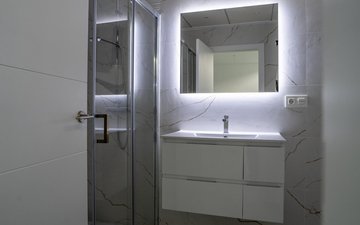 Property slide 16