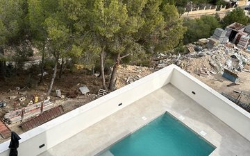 Property slide 34