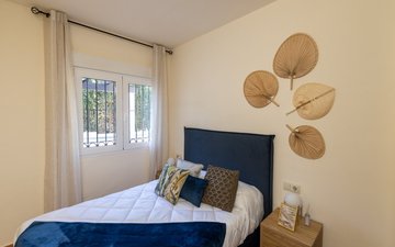 Property slide 21