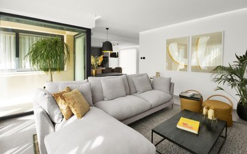 Property slide 19