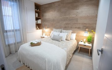 Slajd nieruchomości 24