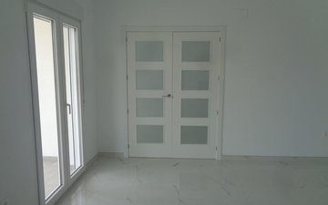 Property slide 22