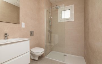 Property slide 16