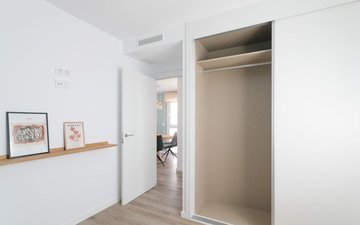 Property slide 40