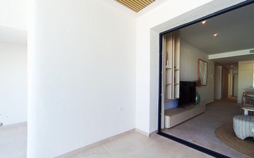 Property slide 40