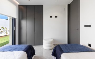 Property slide 41