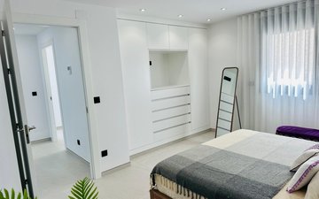 Property slide 22