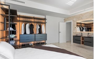 Property slide 25