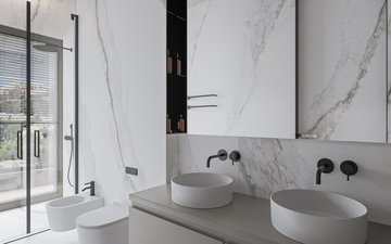 Property slide 32