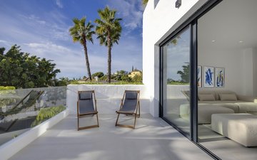 Property slide 4