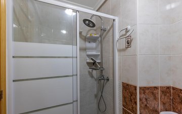 Property slide 18