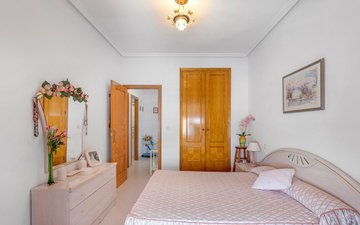 Property slide 16