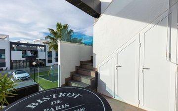 Property slide 22