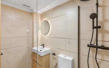 Property slide 17