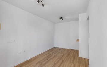 Property slide 9