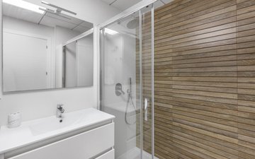 Property slide 25