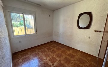 Property slide 22