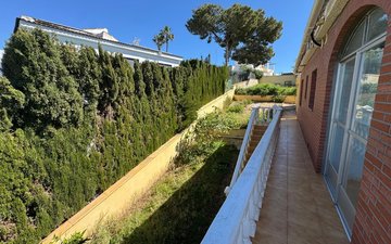 Property slide 34