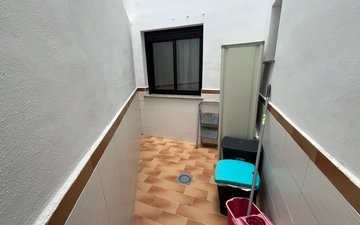 Property slide 22