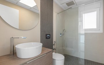 Property slide 20