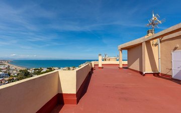 Property slide 18