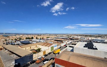 Property slide 14