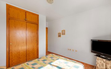 Property slide 17
