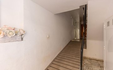 Property slide 22