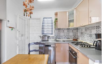 Property slide 17