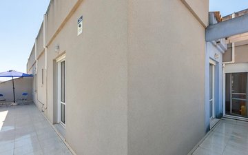 Property slide 23