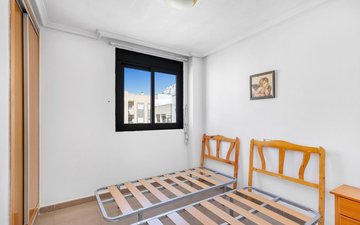 Property slide 21