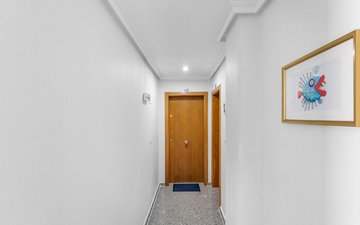 Property slide 22