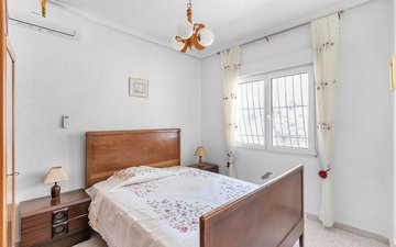 Property slide 17