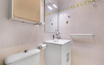 Property slide 25